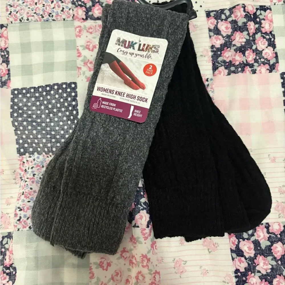 NWT MUK LUKS Women's Gray and Black Knee High Socks 2 pack